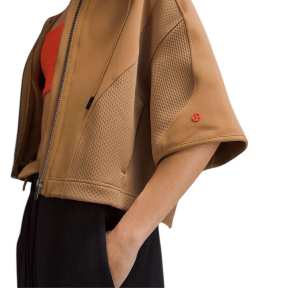 NWT Lululemon – Mixed Fabric Full Zip Oversized Hoodie Jacket Bold Beige – Sz. S - Picture 3 of 10